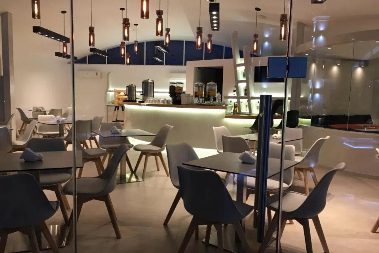 B Suites ฟิรา ภายนอก รูปภาพ